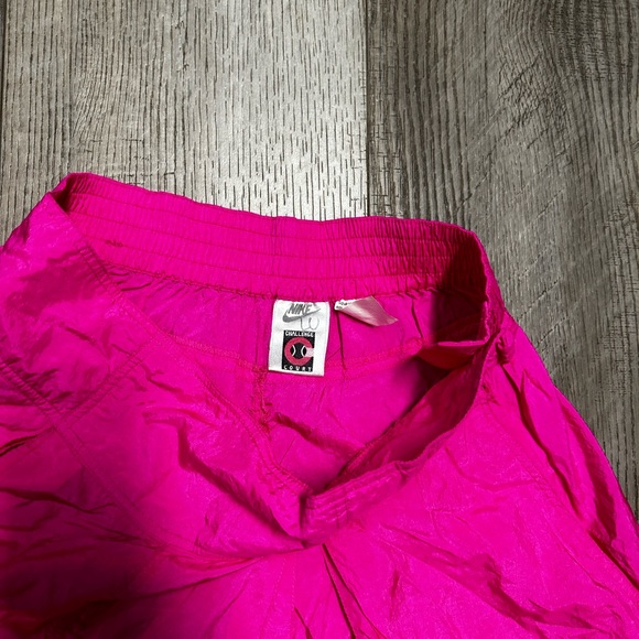 Vintage Nike Challenge Court Nylon Pleated hot Pink Tennis Skirt 6 skort pickle - Picture 8 of 9
